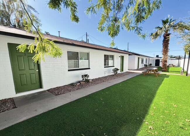 More details for 6628-6632 S 22nd St, Phoenix, AZ - Medical to Rent