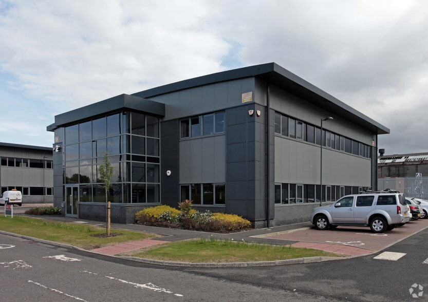 Helen St, Glasgow to rent - Building Photo - Image 2 of 3