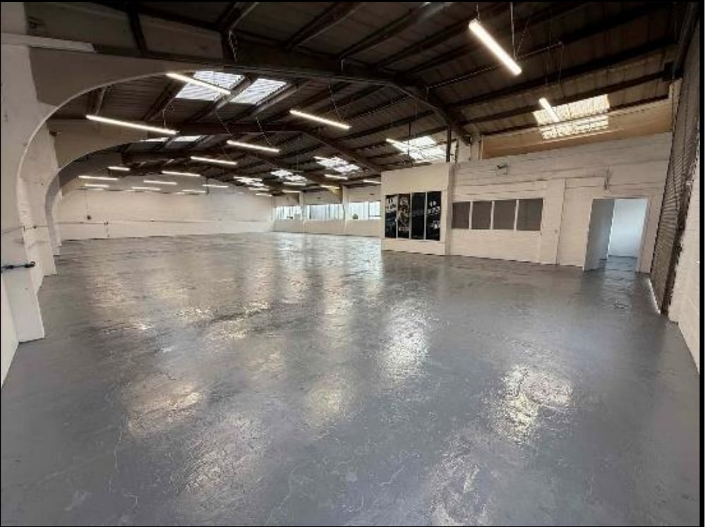 Vicarage Ln, Rochester to rent Interior Photo- Image 1 of 3