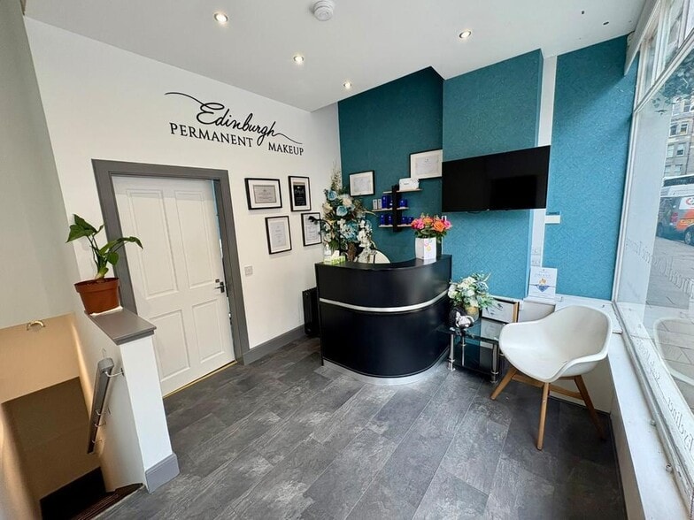 166 Bruntsfield Pl, Edinburgh to rent - Building Photo - Image 3 of 13