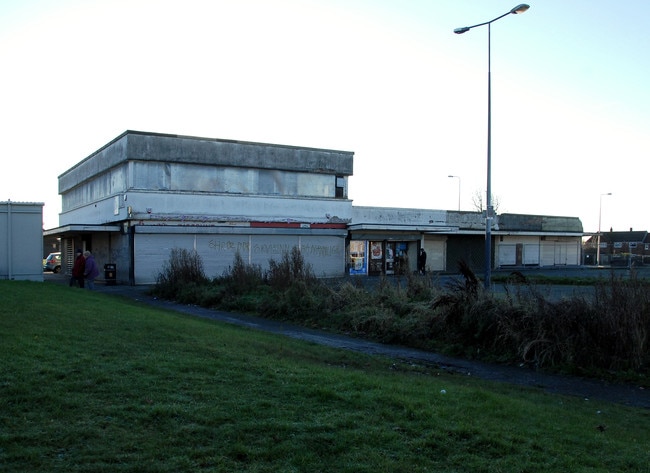 More details for 1-33 Borsdane Ave, Wigan - Retail to Rent