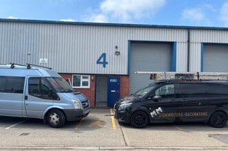 Burndell Rd, Ford to rent Building Photo- Image 2 of 2