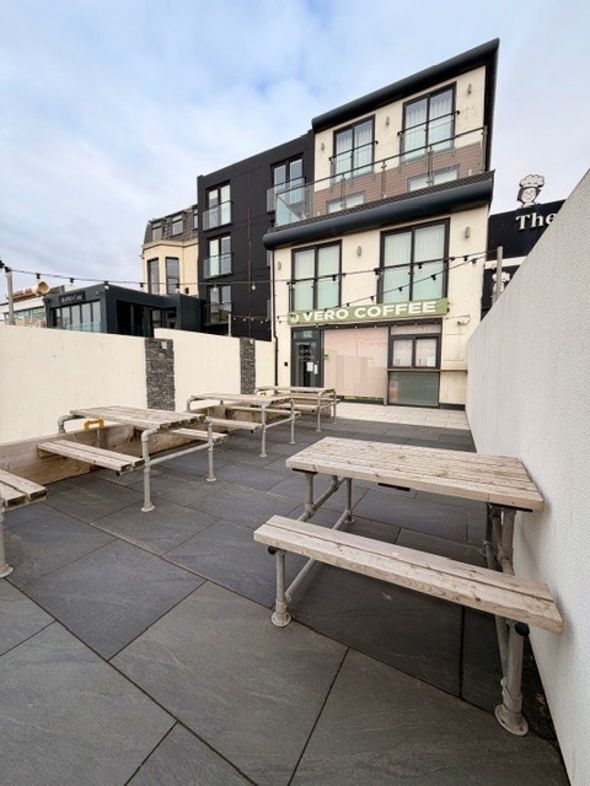 427 Promenade, Blackpool for sale Primary Photo- Image 1 of 26