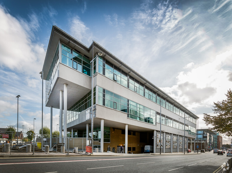 1 Lanyon Quay, Belfast for sale - Building Photo - Image 3 of 13