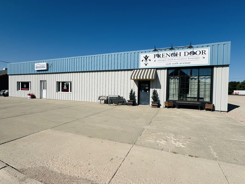 1516 10th Ave, Sidney, NE for sale - Building Photo - Image 1 of 42