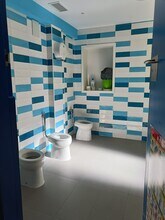 Retail in Madrid, Madrid to rent Interior Photo- Image 2 of 3