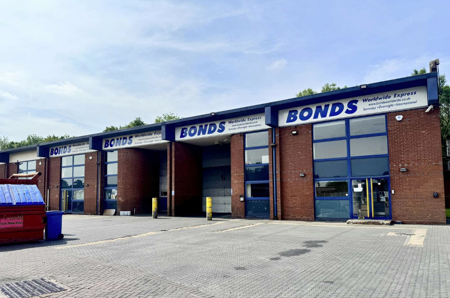 Birmingham Airport, Birmingham to rent Primary Photo- Image 1 of 2