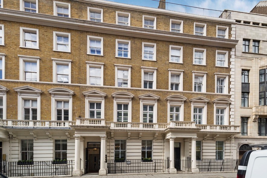 6-10 Cavendish Pl, London to rent - Building Photo - Image 2 of 5