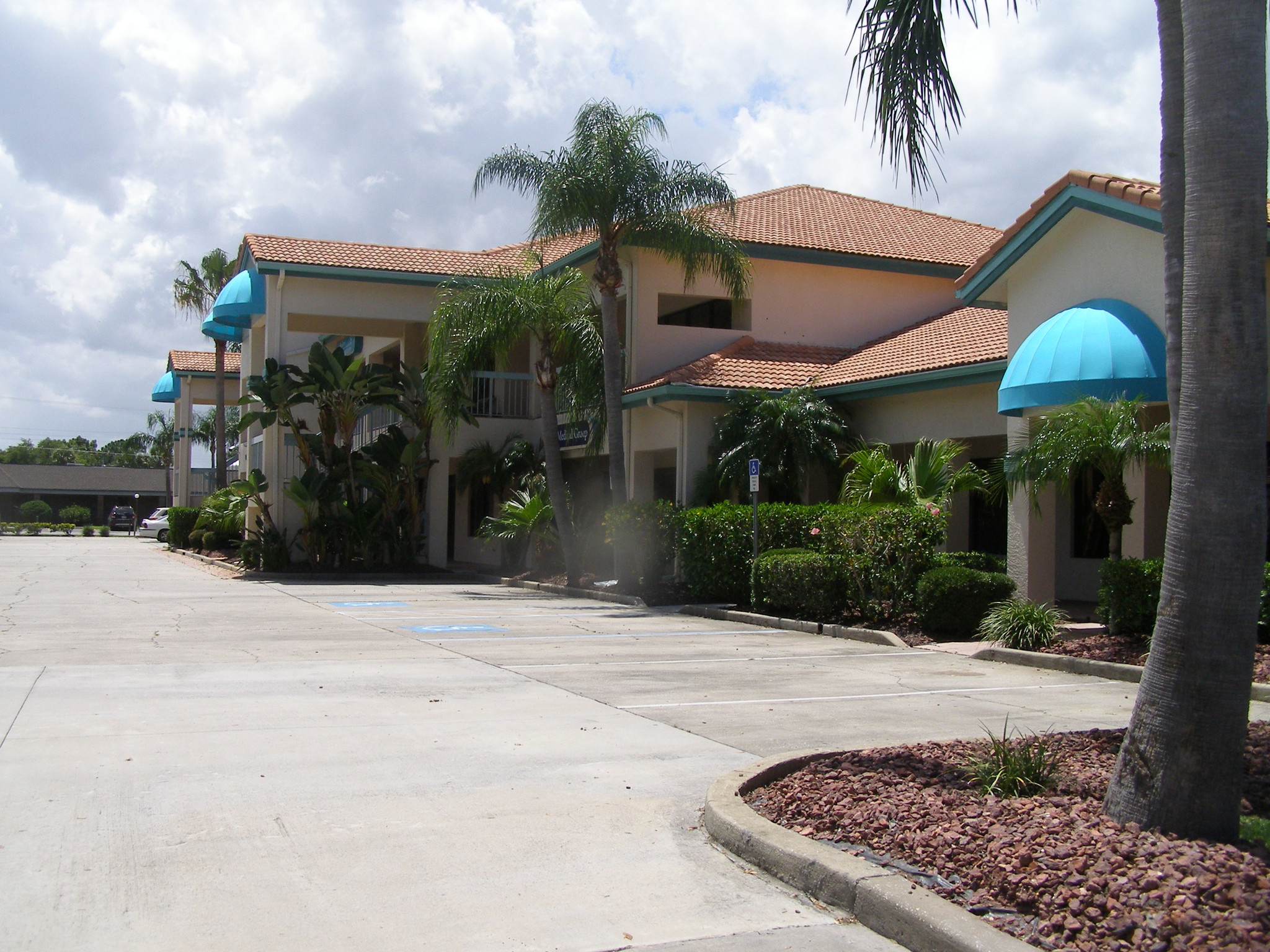 1071 Port Malabar Blvd NE, Palm Bay, FL for rent Building Photo- Image 1 of 4