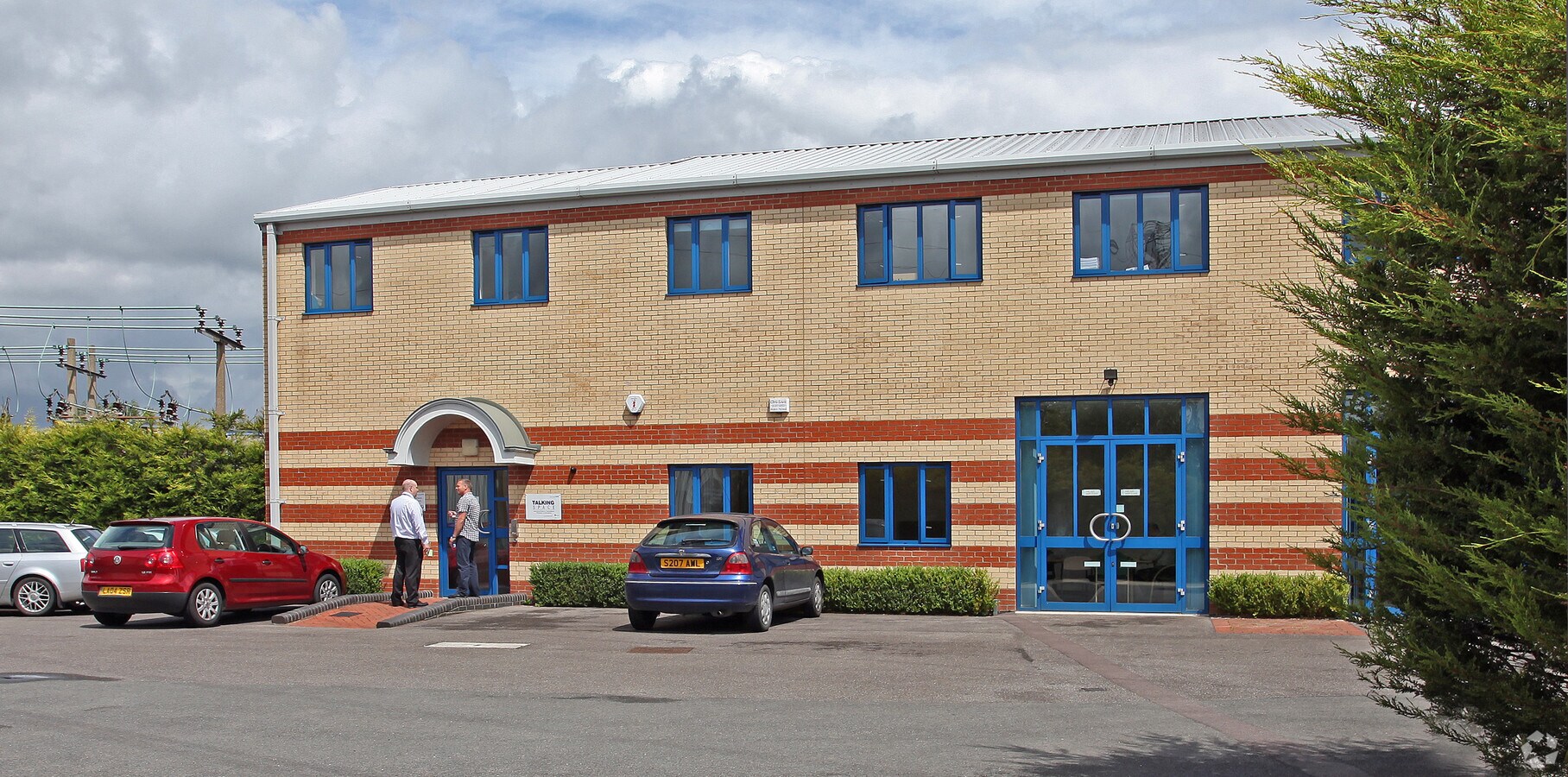 Osney Mead, Oxford, OX2 0ES UK
