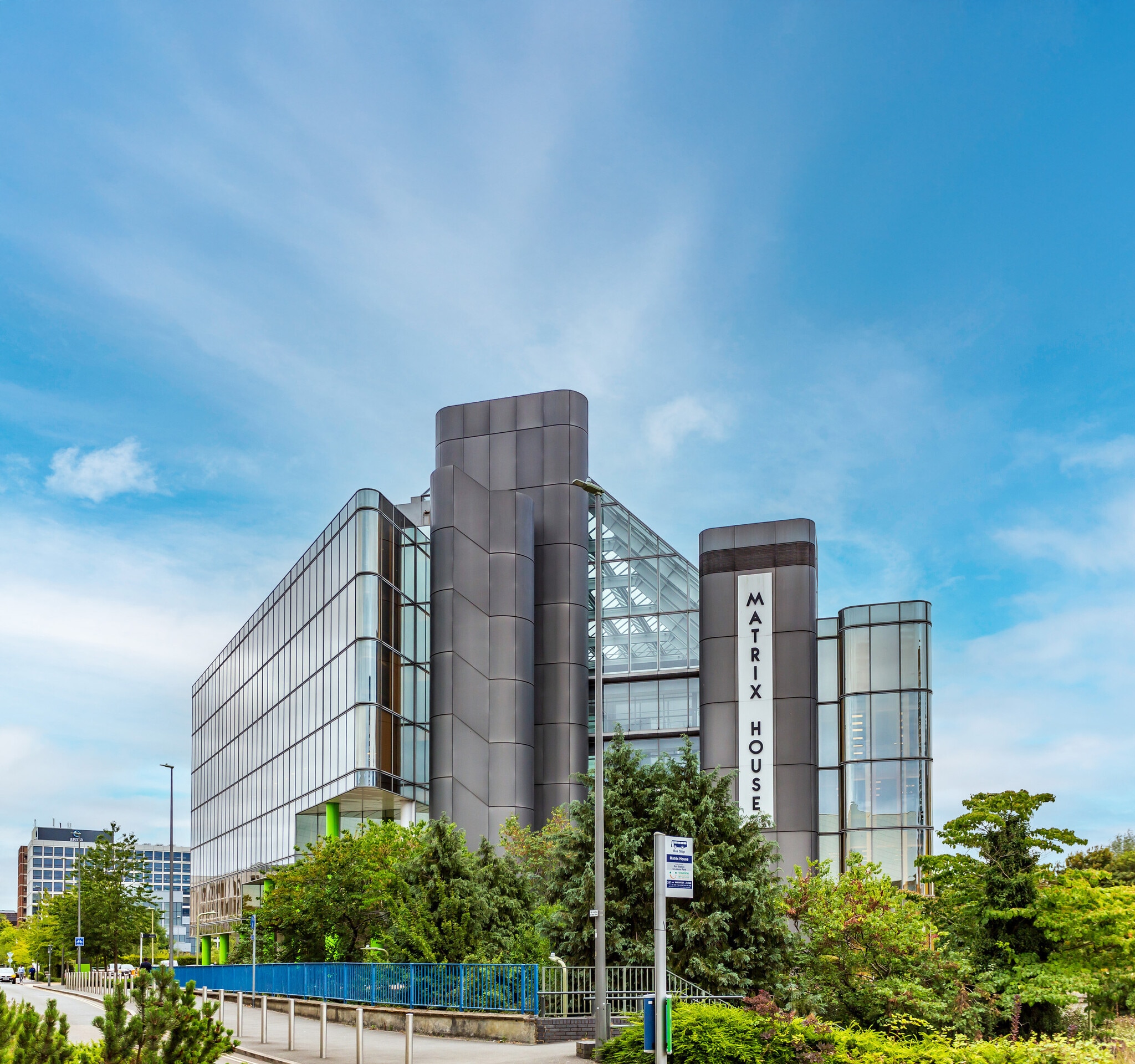 Basing Vw, Basingstoke for sale Primary Photo- Image 1 of 5