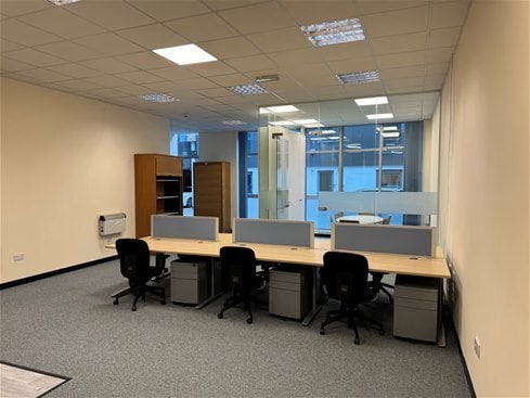 217 Long Ln, London, LND SE1 4PR - Unit Unit 5 - - Interior Photo - Image 1 of 3