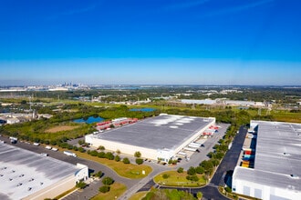 4409-4443 Madison Industrial Ln, Tampa, FL - AERIAL  map view