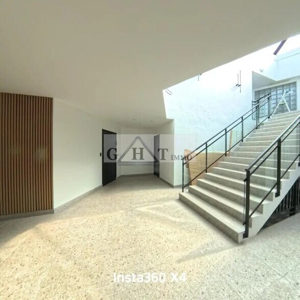 Office in Créteil to rent - Interior Photo - Image 3 of 8