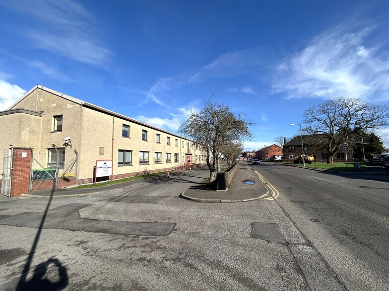 161 Brooms Rd, Dumfries to rent - Building Photo - Image 2 of 10