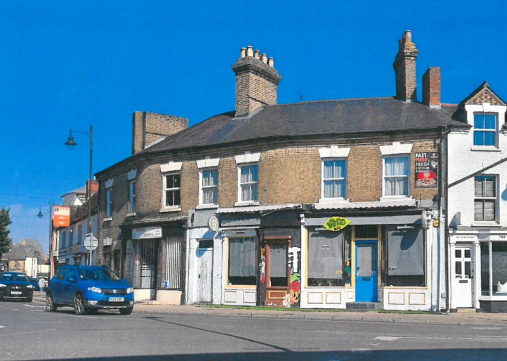 5 High St, Biggleswade to rent Building Photo- Image 1 of 1