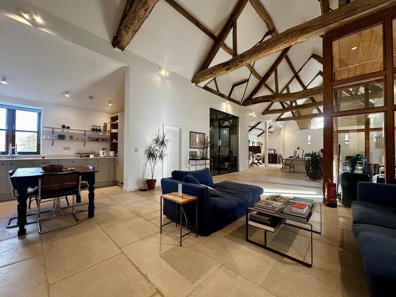 Church Rd, Guiting Power to rent - Building Photo - Image 1 of 6