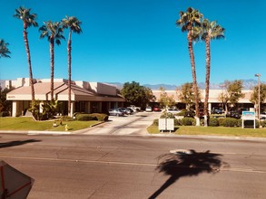 42575 Melanie Pl, Palm Desert, CA for rent Primary Photo- Image 1 of 5