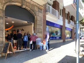 Retail in Barcelona, Barcelona to rent Interior Photo- Image 1 of 16
