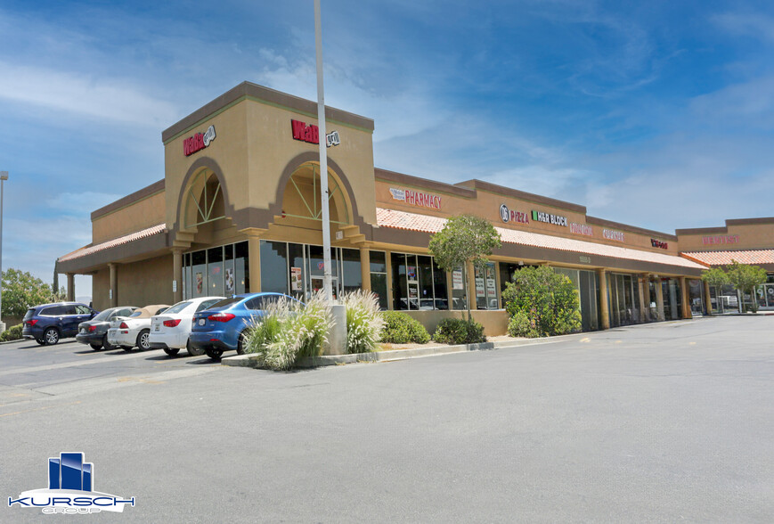 15555 Main St, Hesperia, CA for rent - Building Photo - Image 1 of 6