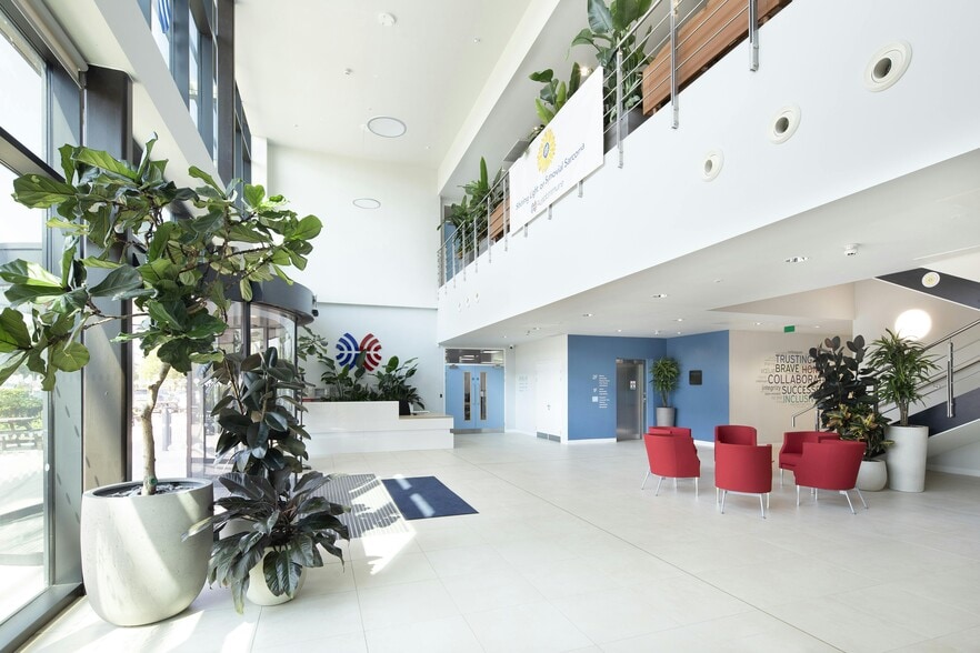 60 Jubilee Ave, Milton to rent - Interior Photo - Image 2 of 5