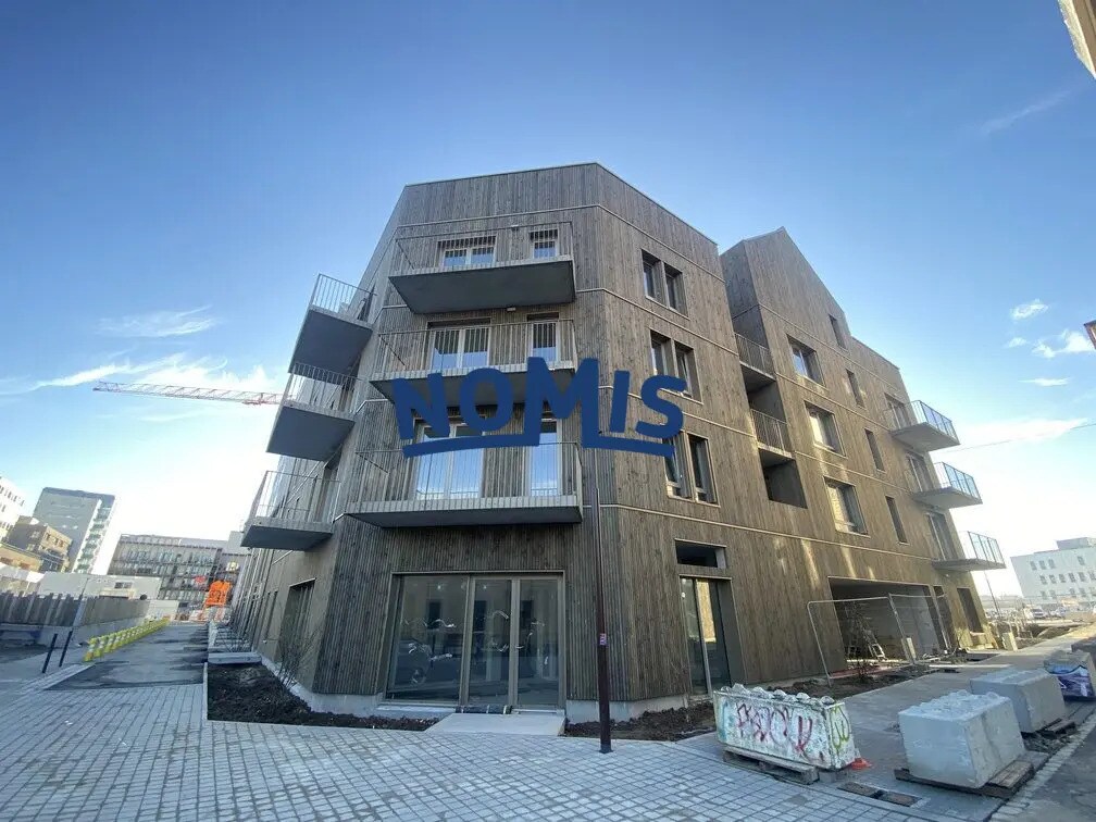 Retail in Nantes for sale Building Photo- Image 1 of 5