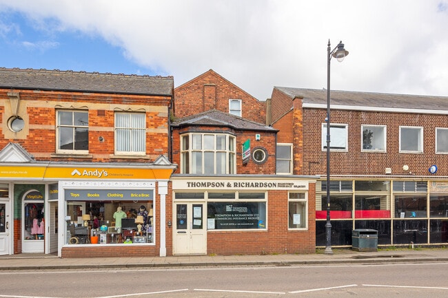 More details for 74-76 Southgate, Sleaford - Retail to Rent
