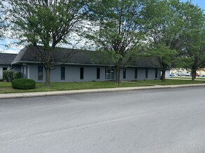 2424 E 55th St, Indianapolis, IN for rent Building Photo- Image 1 of 12