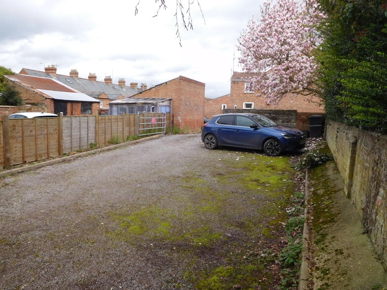 27 Canon St, Taunton to rent - Building Photo - Image 3 of 8