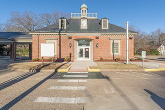 10504 Warwick Blvd, Newport News, VA for sale Primary Photo- Image 1 of 1