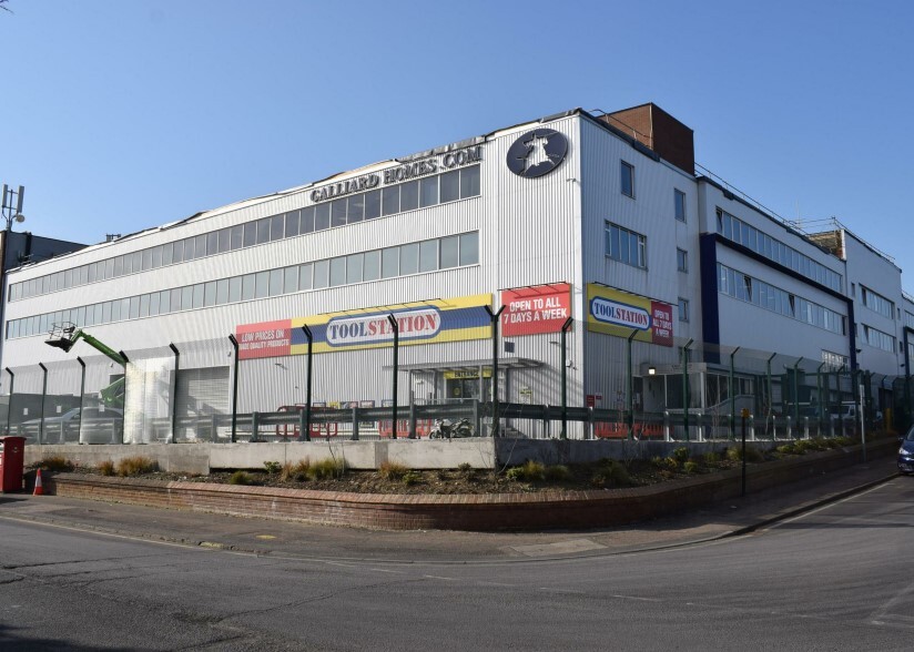 Langston Rd, Loughton for sale - Building Photo - Image 1 of 1