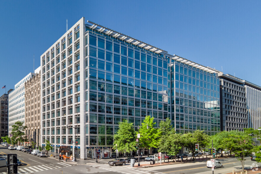 1700 K St NW, Washington, DC for rent - Building Photo - Image 1 of 27