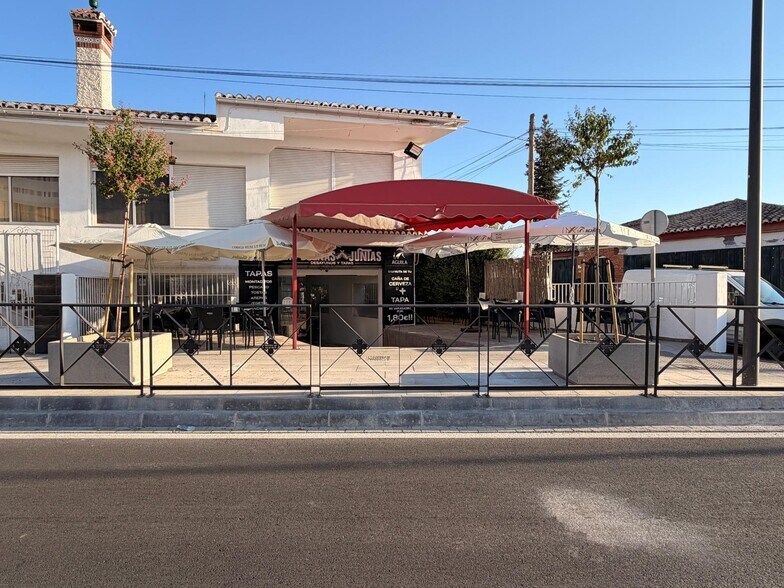 Calle San Ramón, 111, Churriana de la Vega, Granada to rent - Building Photo - Image 2 of 15