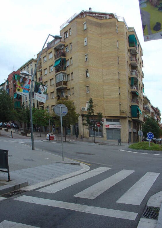 Retail in Rubí, Barcelona to rent Primary Photo- Image 1 of 2
