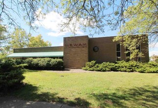 1013 N Shiawassee St, Corunna, MI for rent Building Photo- Image 1 of 2