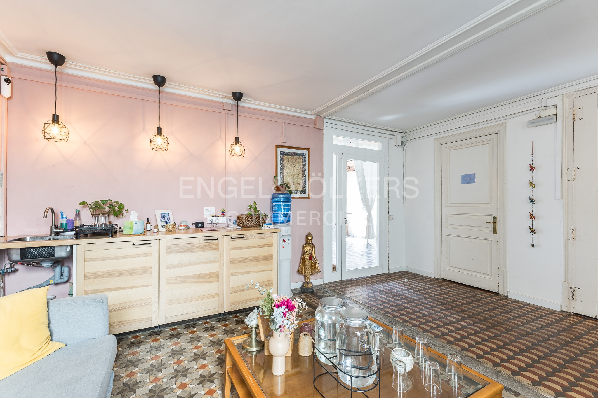 Office in Barcelona, Barcelona to rent Interior Photo- Image 1 of 26