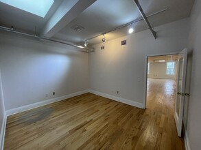 425-445 Central Ave, Saint Petersburg, FL for rent Interior Photo- Image 2 of 4