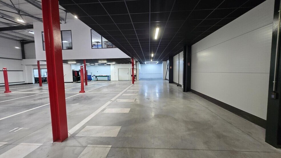 Light Industrial in Signes for sale - Building Photo - Image 3 of 10