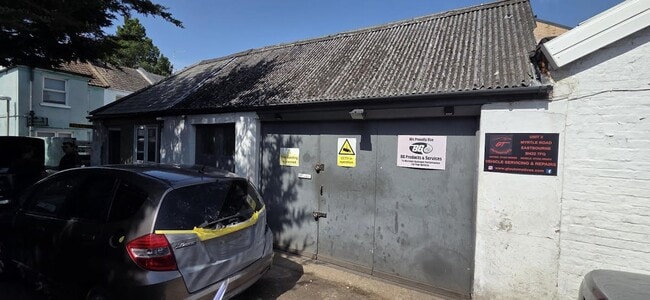 More details for 2-3 Myrtle Rd, Eastbourne - Industrial to Rent