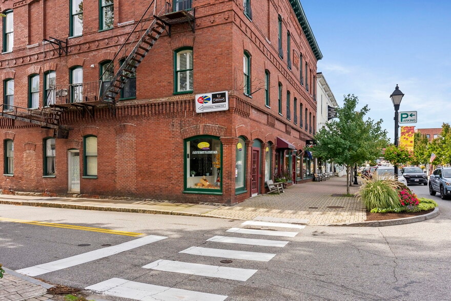 41 Main St, Kennebunk, ME for sale - Building Photo - Image 2 of 24