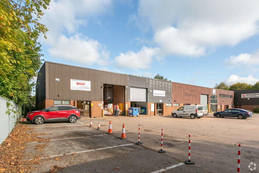 Eagle Way, Exeter to rent - Primary Photo - Image 1 of 2