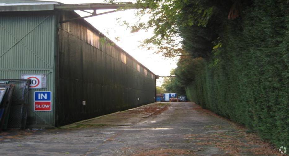 Shurlock Rd, Shurlock Row for sale - Primary Photo - Image 1 of 1