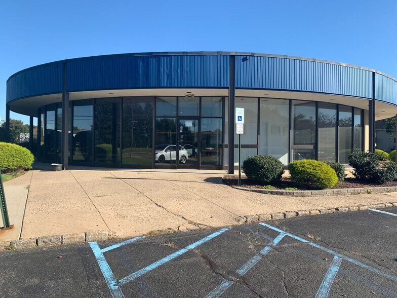 620 E Rt 33, Hightstown, NJ for sale - Building Photo - Image 1 of 1