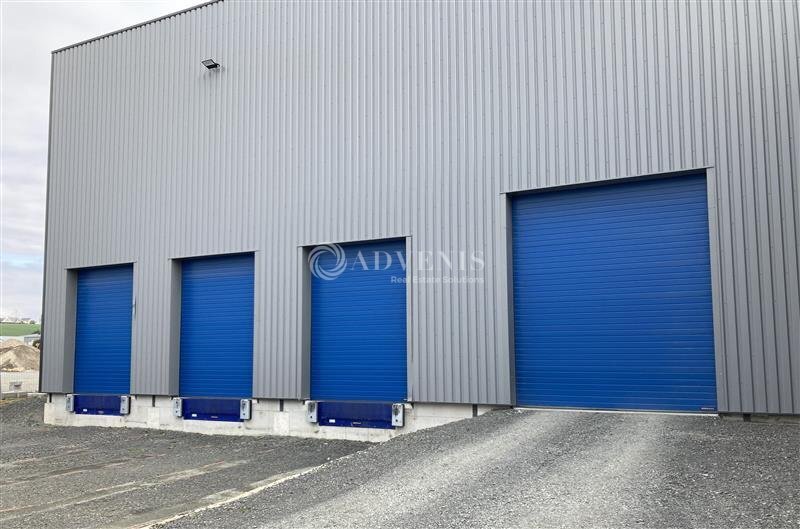 Office in Naveil to rent - Building Photo - Image 2 of 7