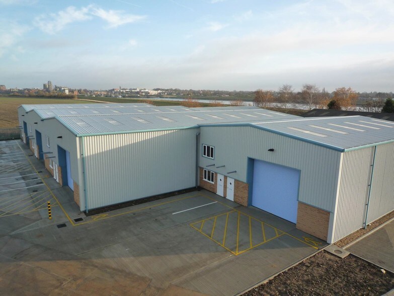 Clenchwarton Rd, Kings Lynn for sale - Primary Photo - Image 1 of 1