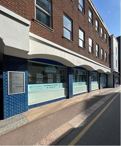 3 Commercial St, Jersey to rent Building Photo- Image 1 of 1