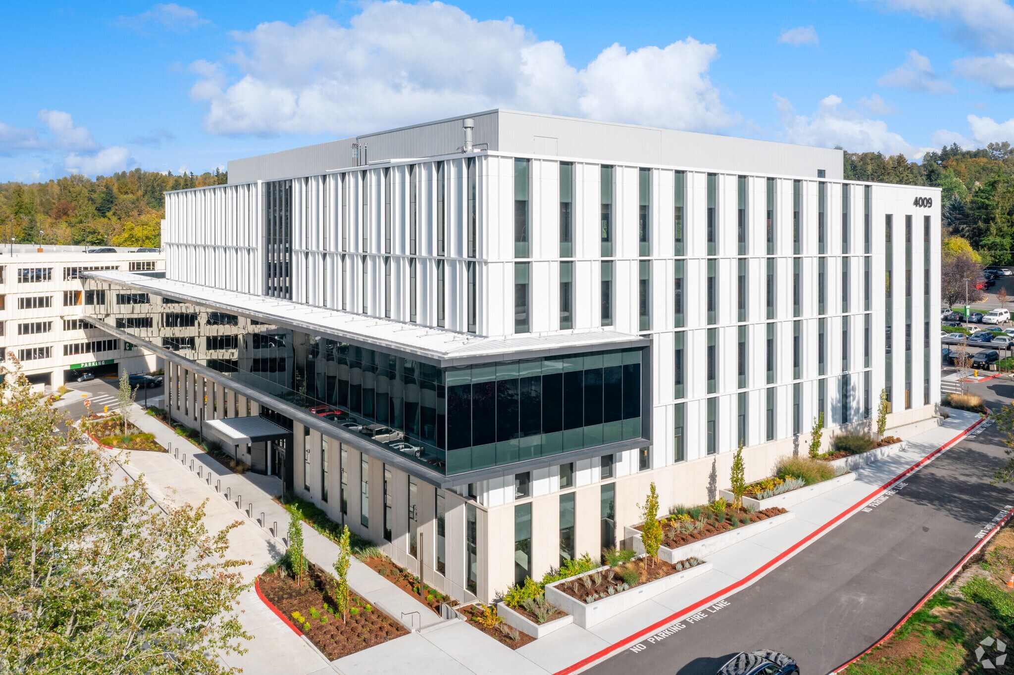 4009 Talbot Rd S, Renton, WA to rent Building Photo- Image 1 of 8