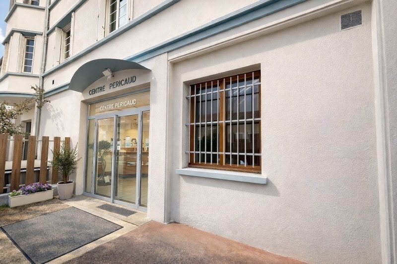 Light Industrial in Lyon for sale Building Photo- Image 1 of 8