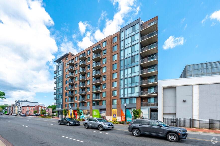 50 Florida Ave NE, Washington, DC to rent - Building Photo - Image 2 of 5