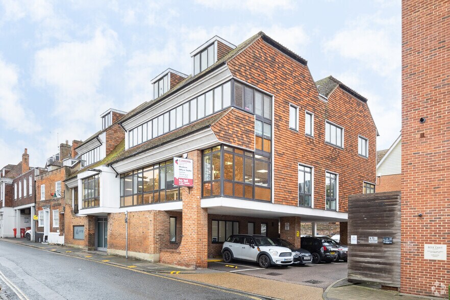 2 Beer Cart Ln, Canterbury for sale - Primary Photo - Image 1 of 1